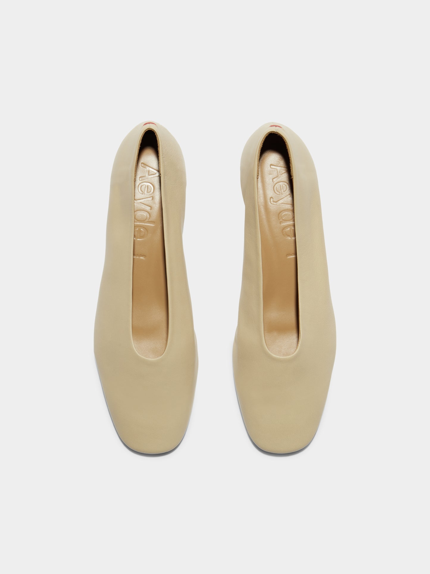 DELIA NAPPA | LATTE BEIGE