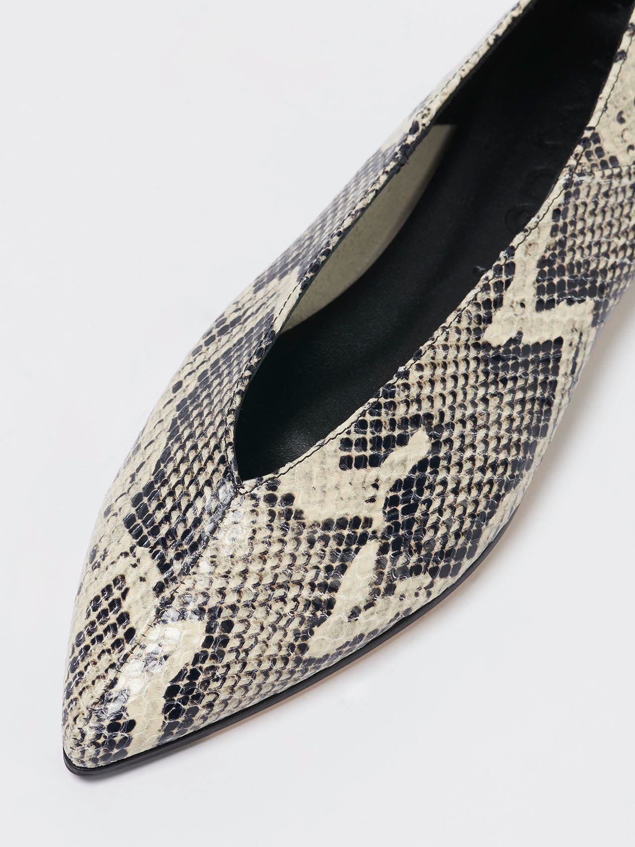 MOA NAPPA | CREAM
