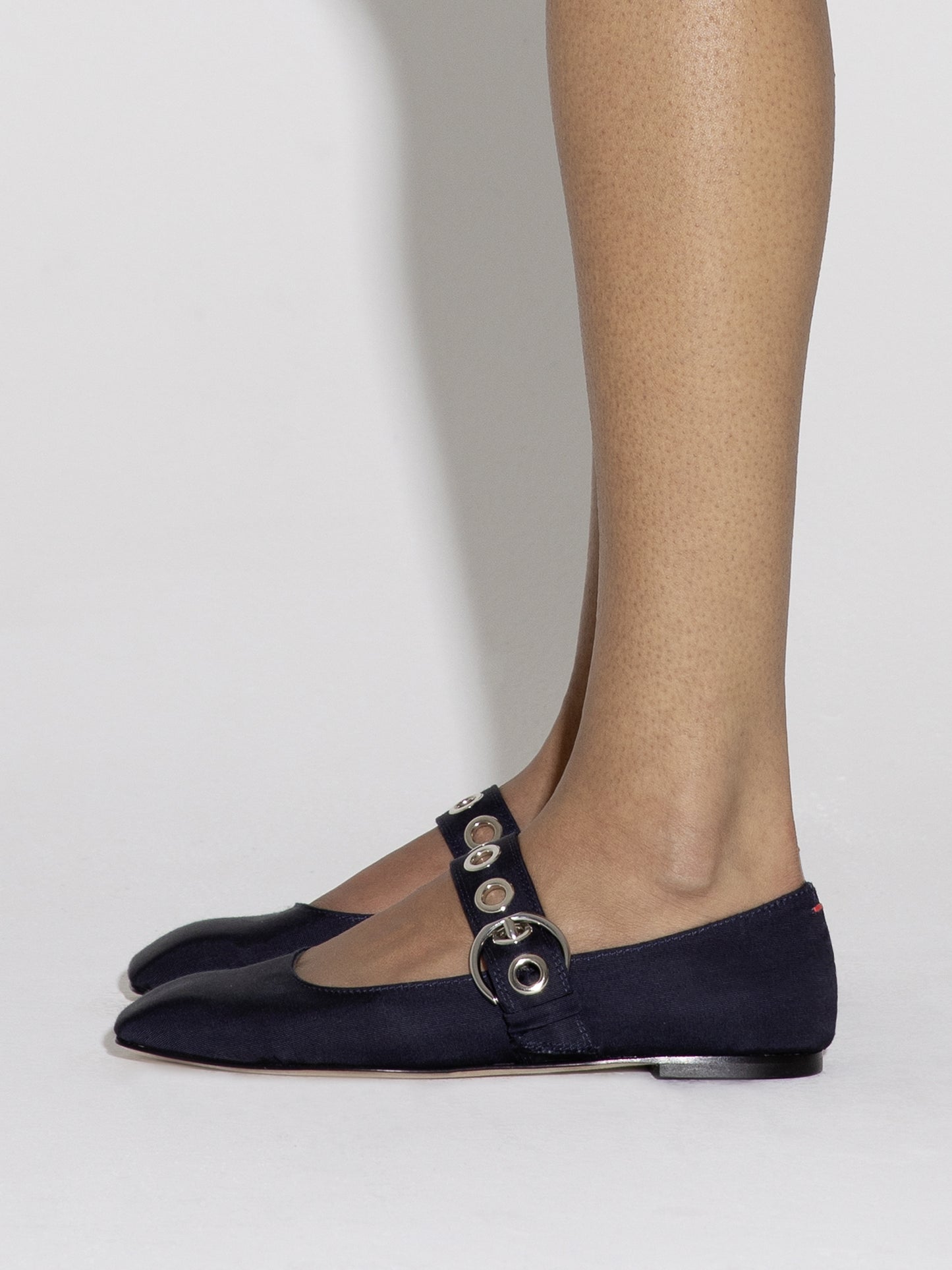 UMA EYELET | NAVY