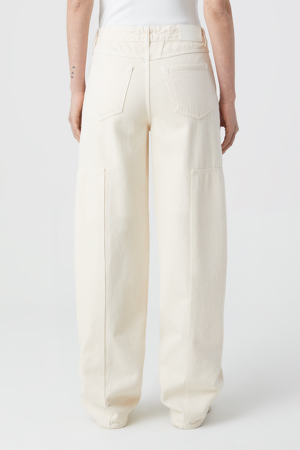 NIKKA PANTS | BEIGE