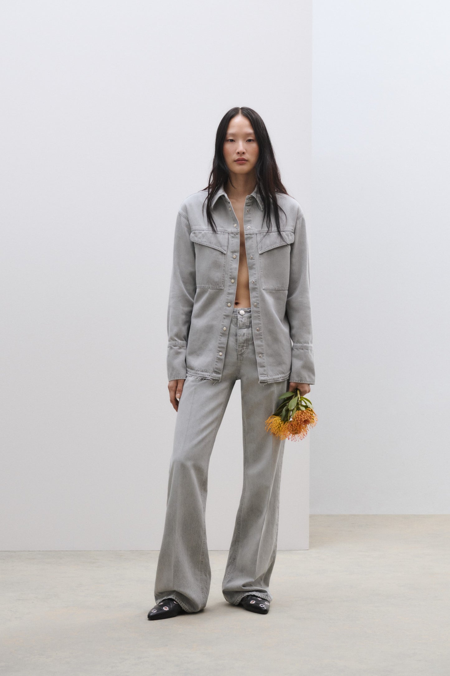 GILLAN JEANS | LIGHT GREY