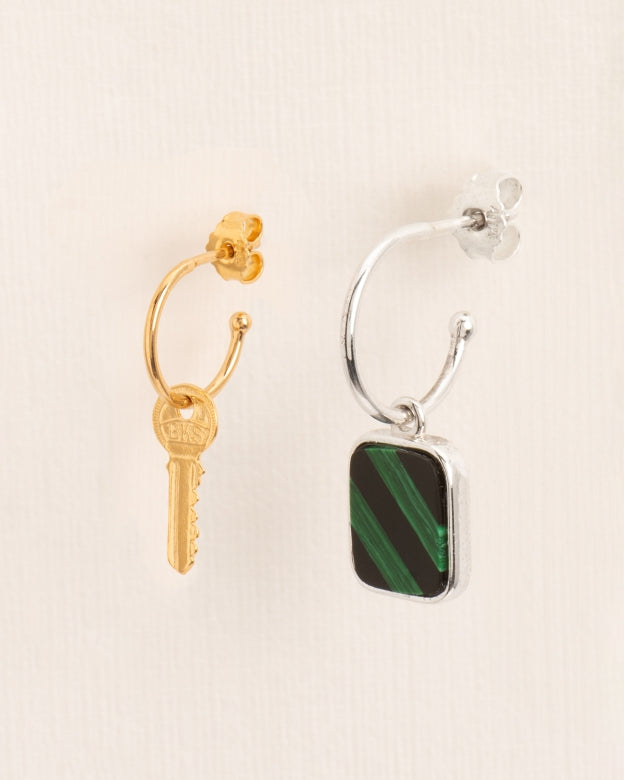 ASSYMETRIC EARRINGS WITH KEY & MOSAIC | SILVER-GOLD