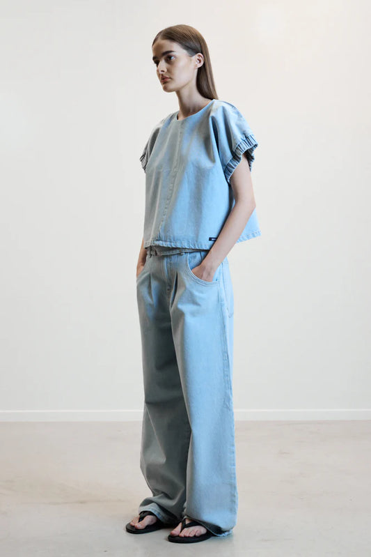 LIGHT BLUE DENIM / 34