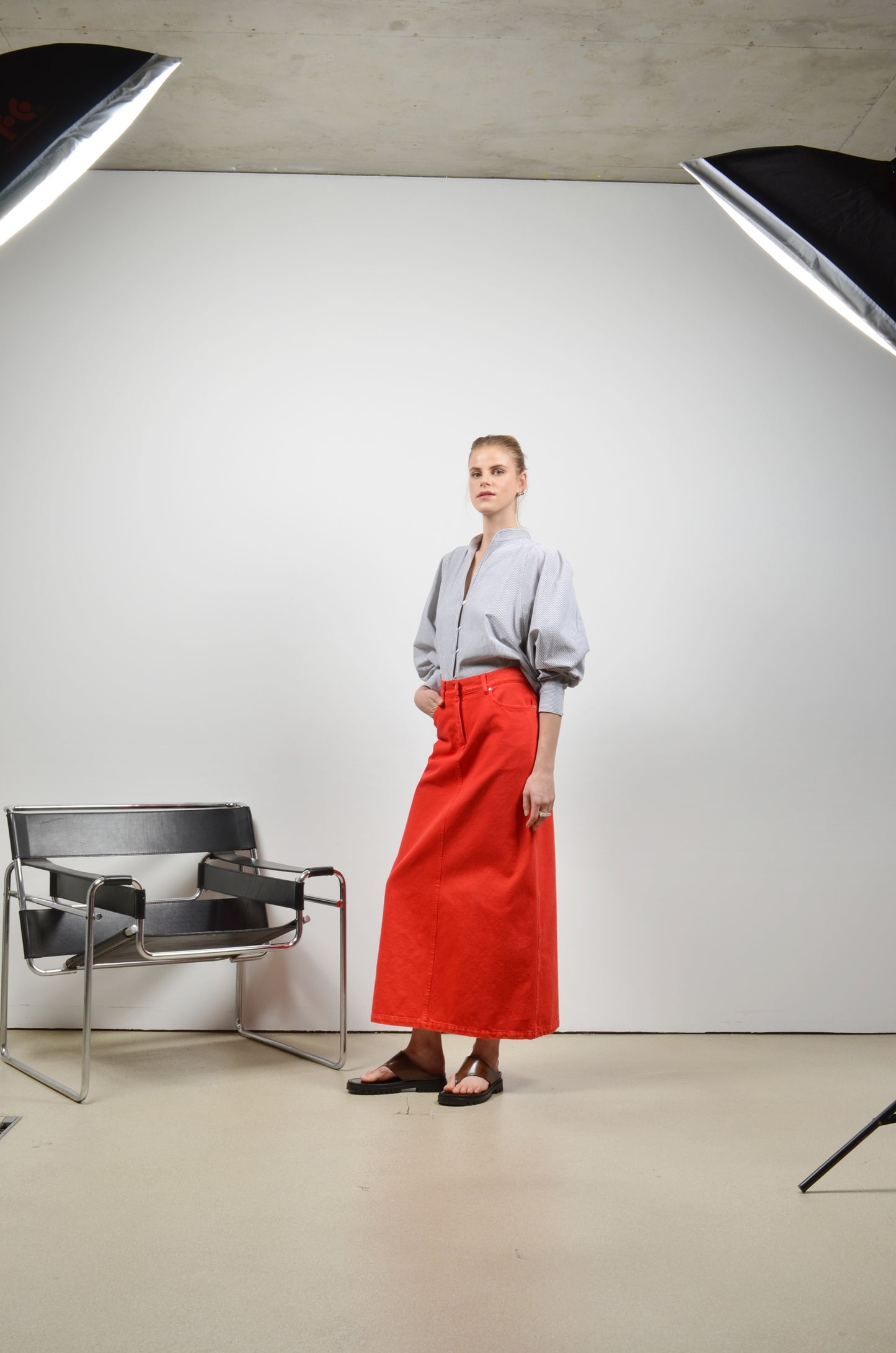 SAMIA skirt | LIPSTICK RED