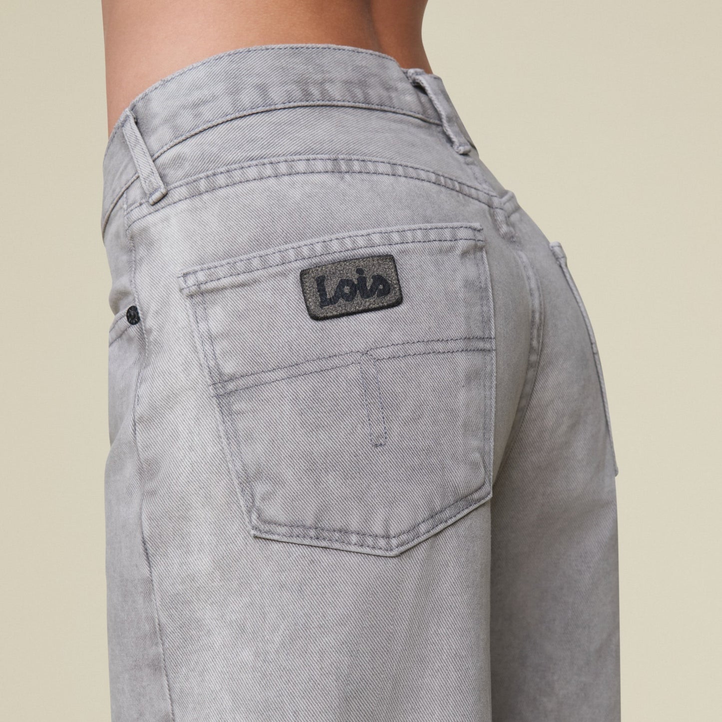 SKATER LOOSE jeans | LIGHT GREY