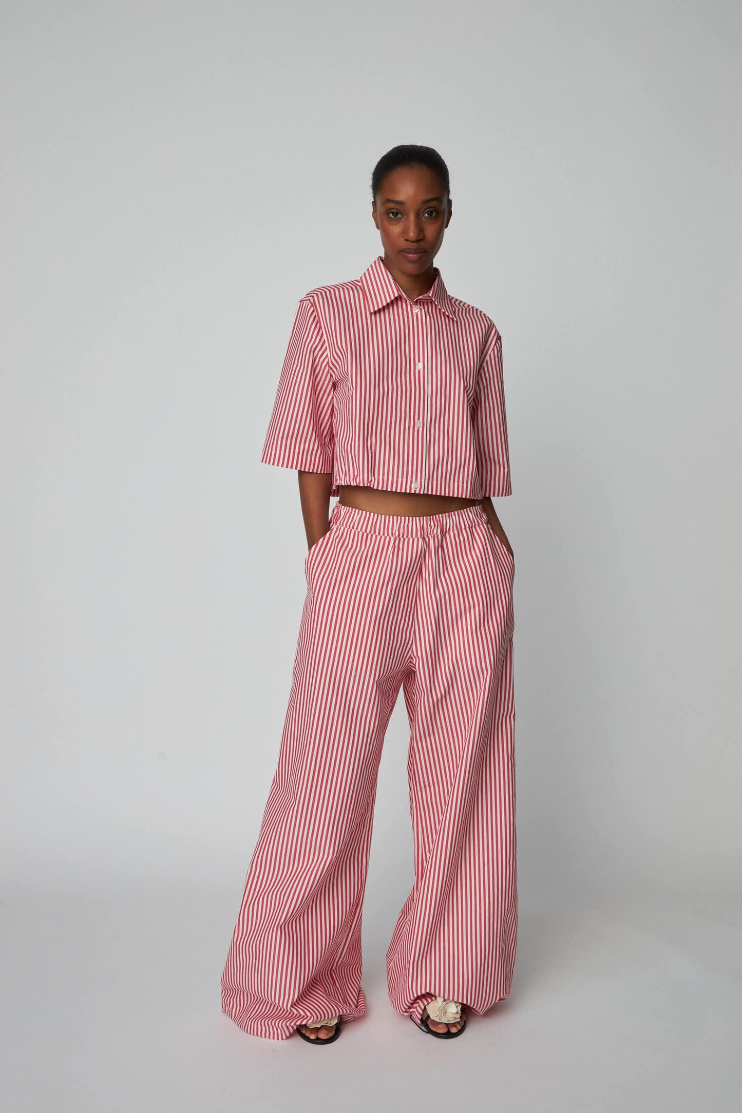 CROPPED STRIPED COTTON SHIRT | RED