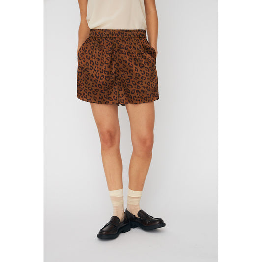 LEOPARD / 34