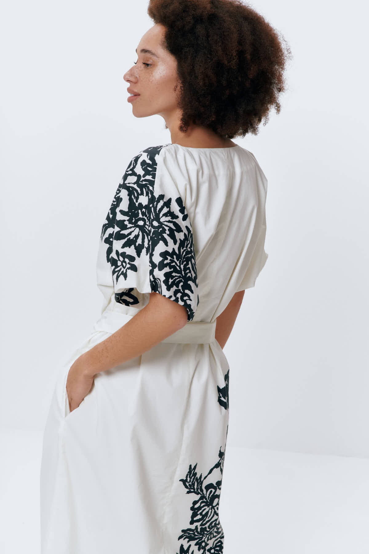 BIRIO dress | BLACK-WHITE