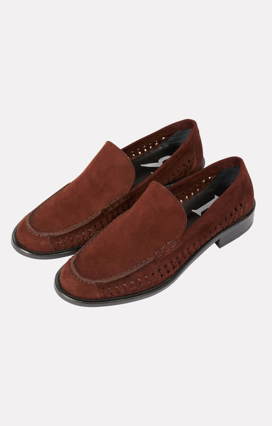 BROWN / 36
