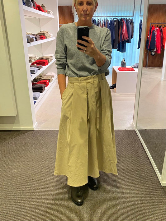 BEIGE / 34