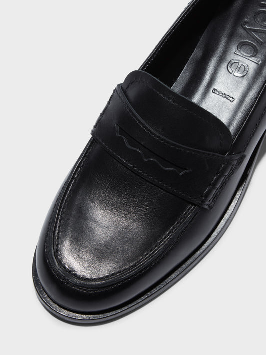 BLACK / 36