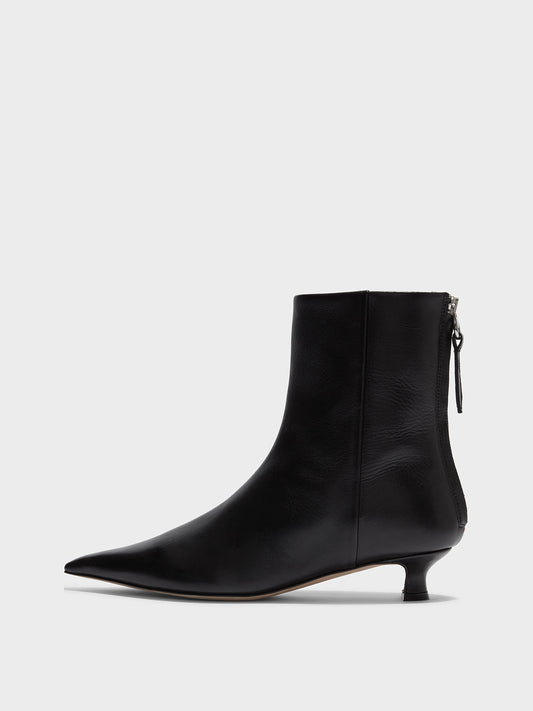 BLACK / 36