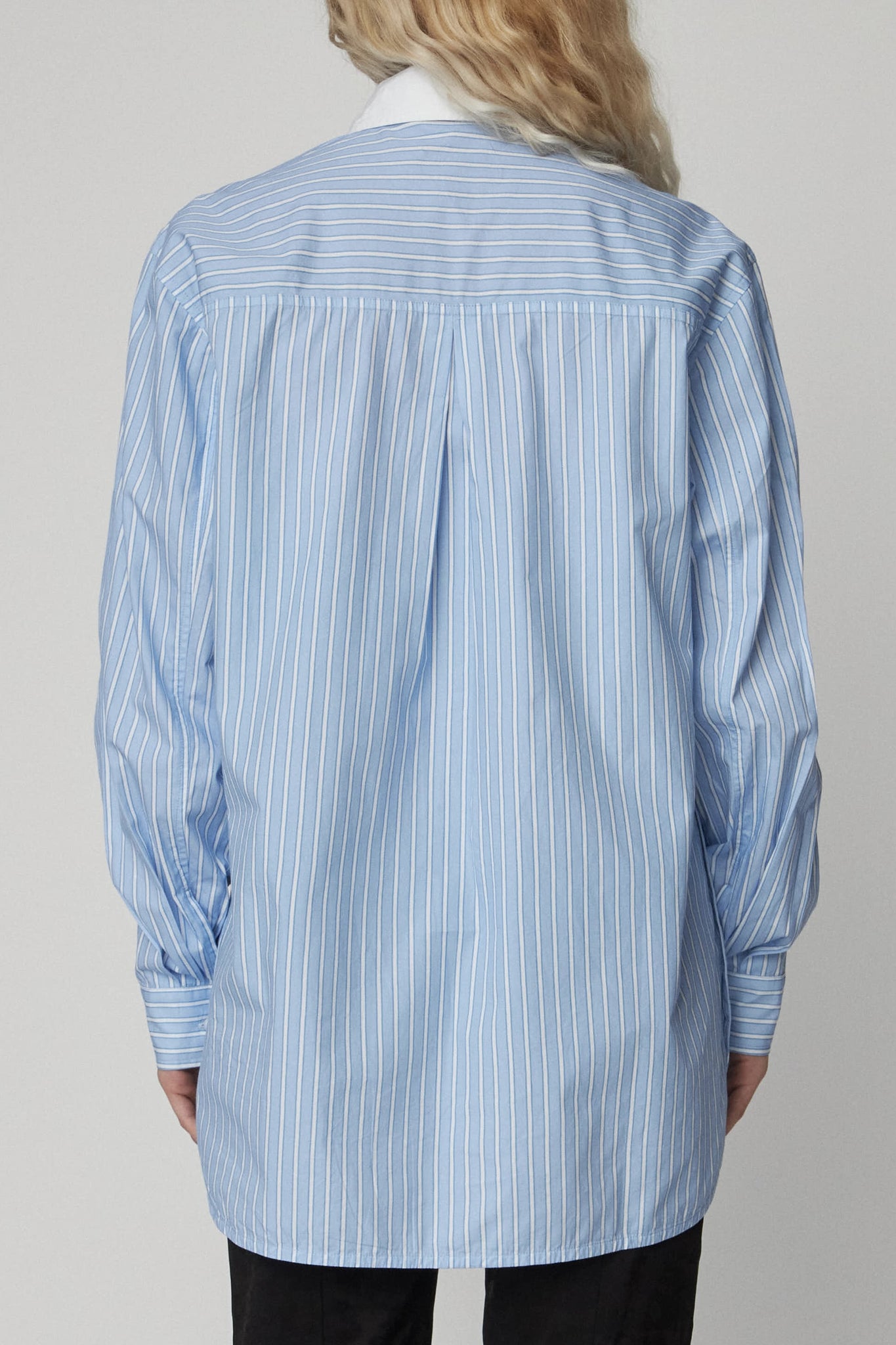 STRIPED SHIRT WITH SCALLOPS | LIGHT BLUE STRIPES
