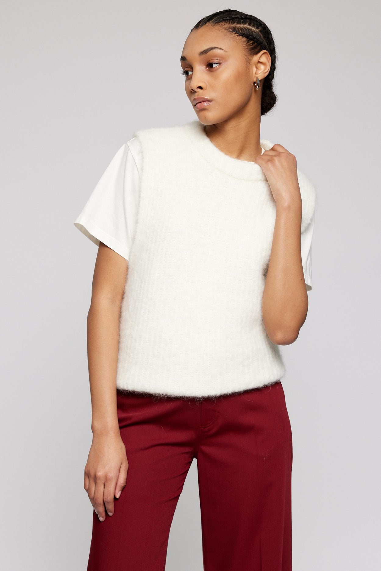 KALIPA knitted vest | ECRU
