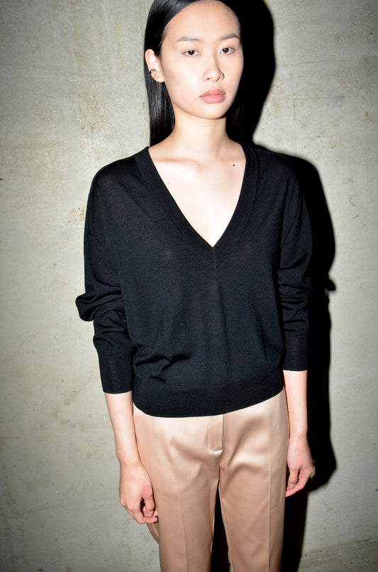 BLACK / XS