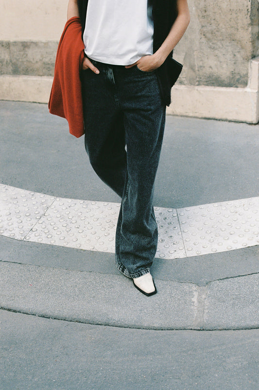 WASHED BLACK DENIM / 34