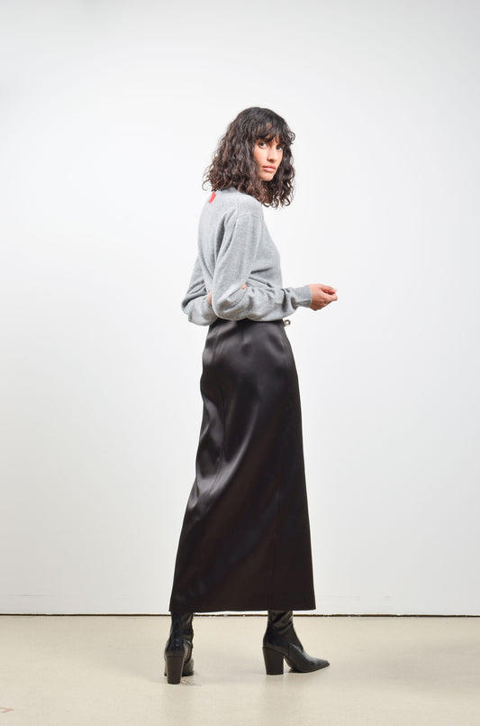 BLACK / 34