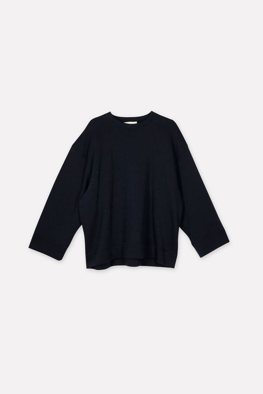 TAYLOR sweater