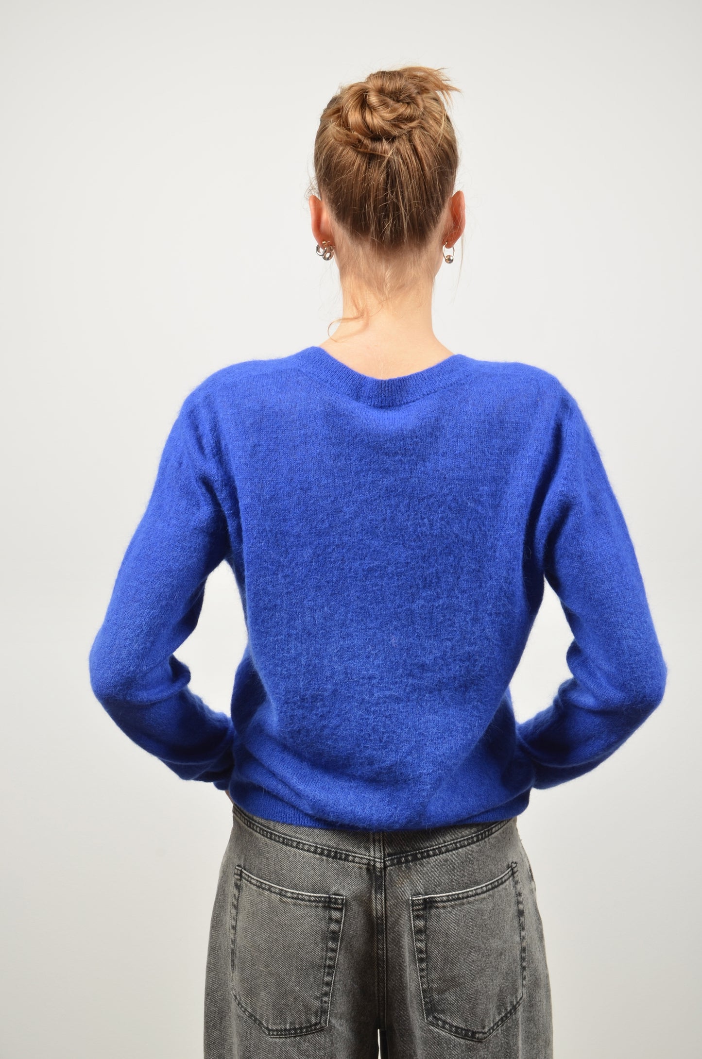 KAREV pullover | ELECTRIC BLUE