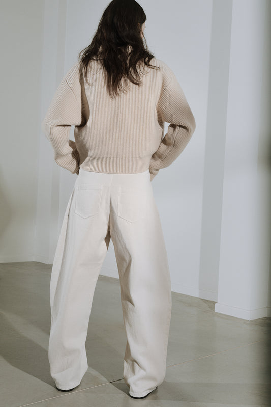 BEIGE / 34