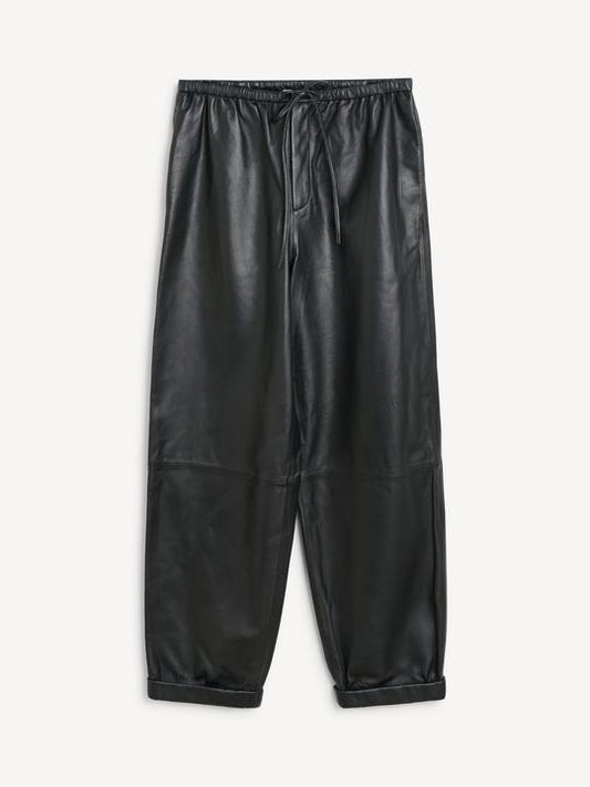 JOANNI | BLACK