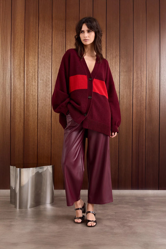 BURGUNDY-RED / TU