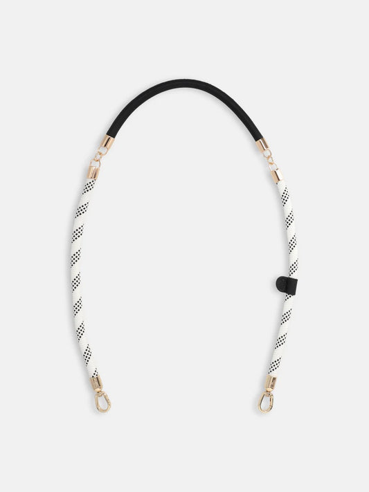 BLACK / TU