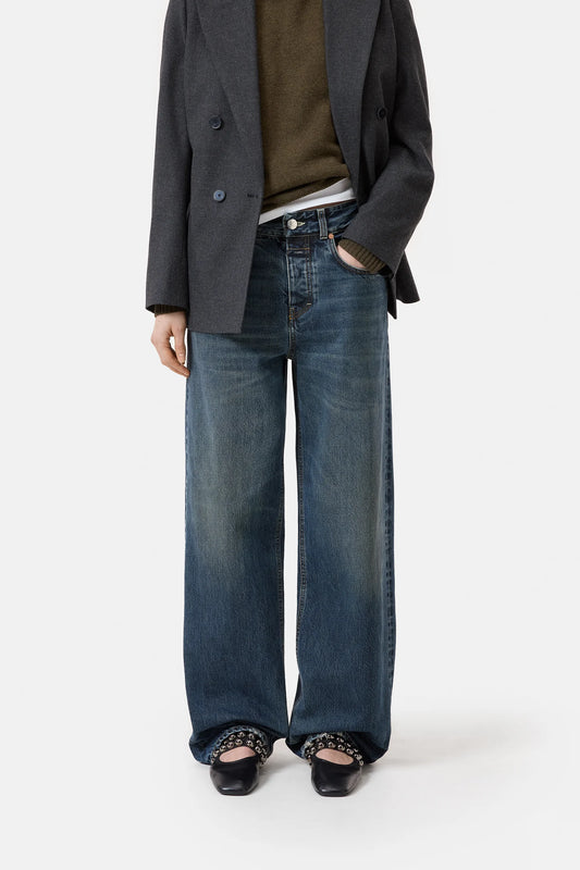 DARK BLUE / 23