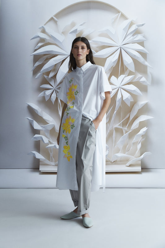 COTTON DRESS WITH FLOWER DETAIL | WHITE