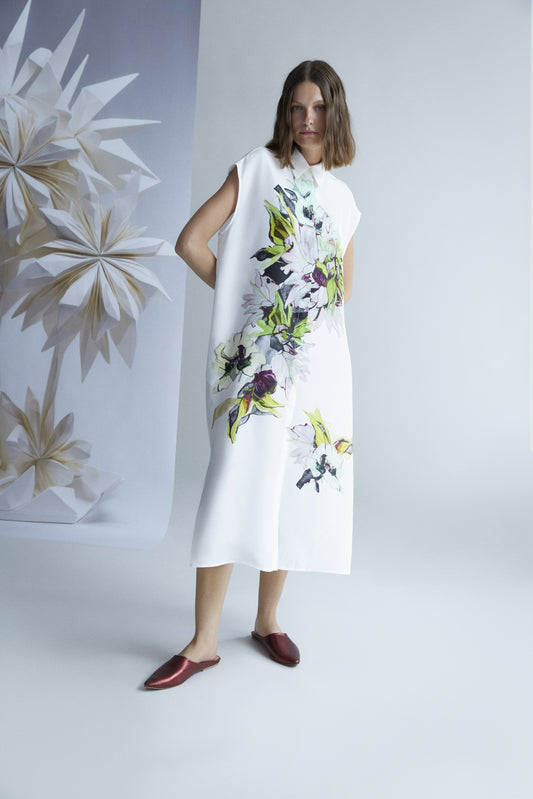 SLEEVELESS COTTON DRESS WITH FLOWER PRINT | WHITE