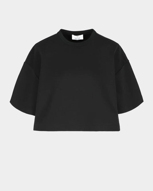 BLACK / 34