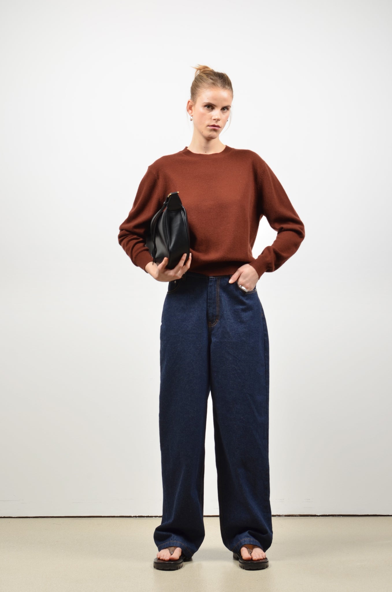 KEANU pullover | RED SOIL