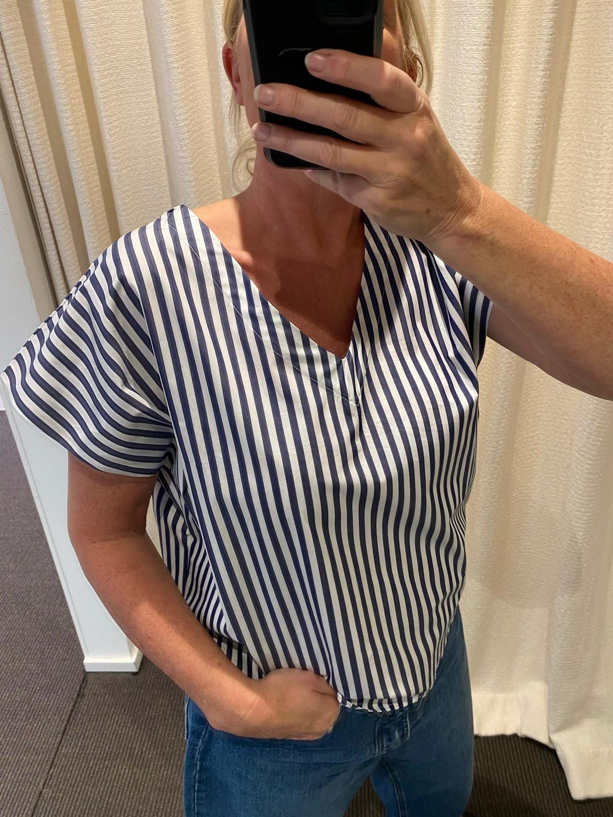 TUBAV top | WIDE BLUE STRIPES