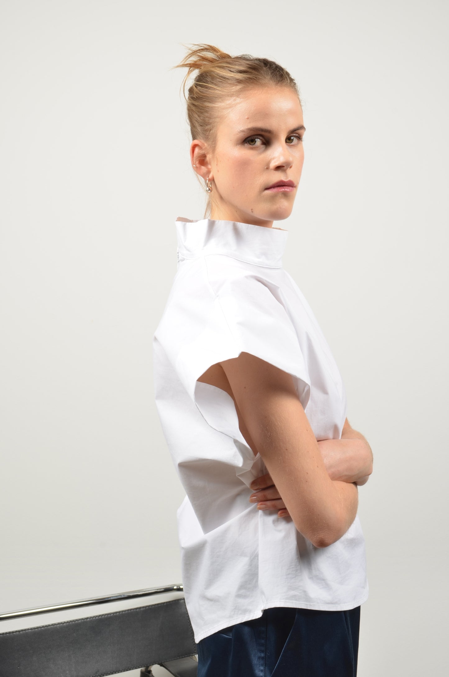 TUBA top | OPTICAL WHITE