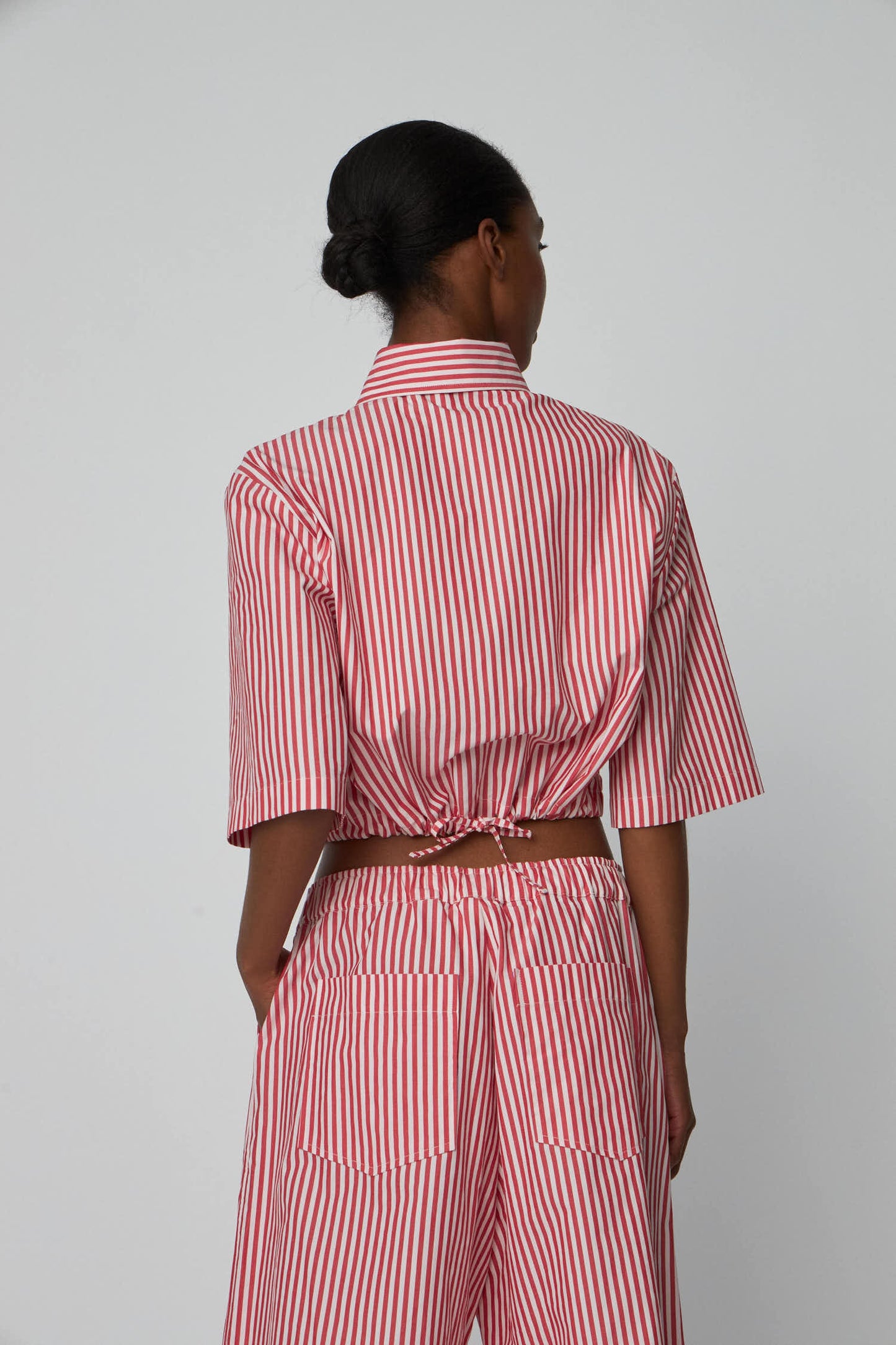CROPPED STRIPED COTTON SHIRT | RED