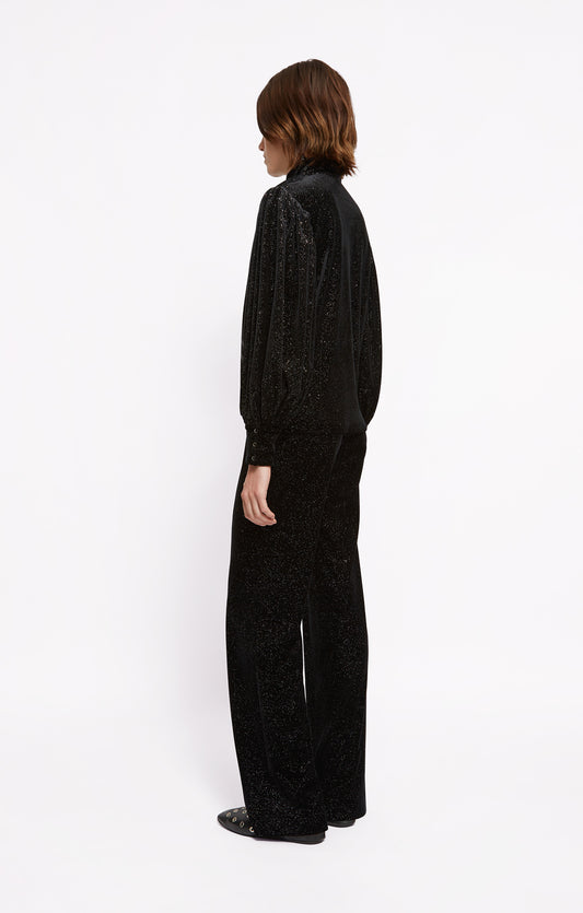 BLACK / 34
